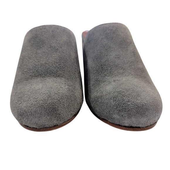 CERI HOOVER Miller Mule 7 Wood Heel Hand-Carved Gray Suede Leather Upper - Picture 5 of 13